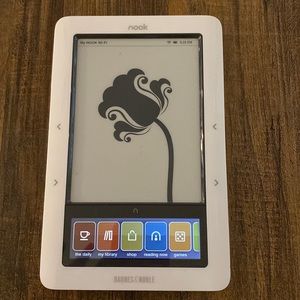 1st generation NOOK with cover